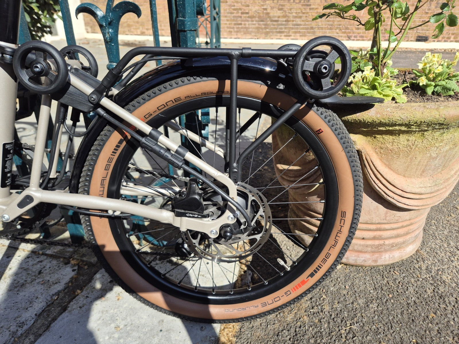 Brompton G Line 4 Speed Medium Super Roller Folding Bike £2850