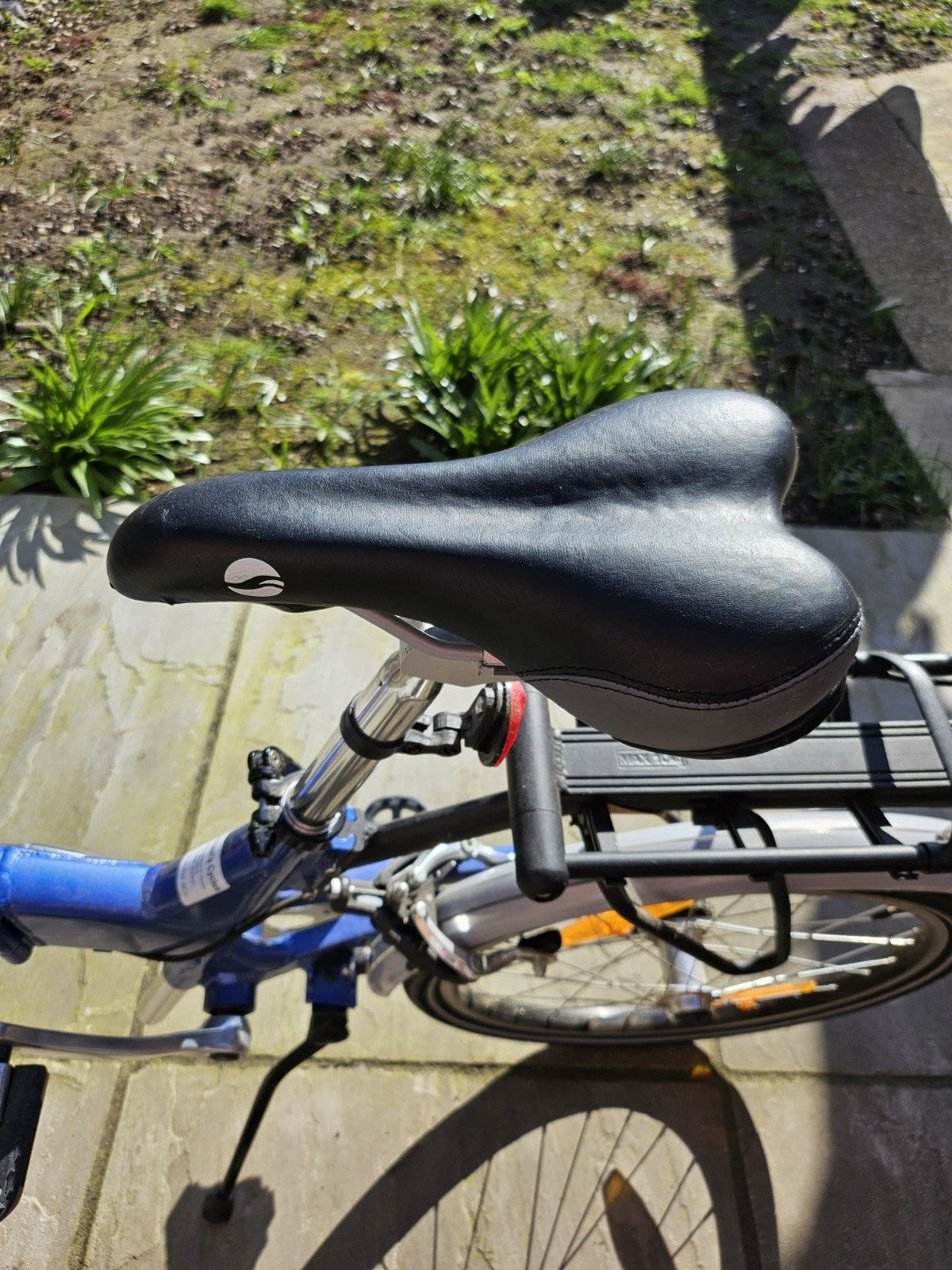GIANT Halfway Folding Bike. 20'' wheels. 7 speed. VGC. RRP £600