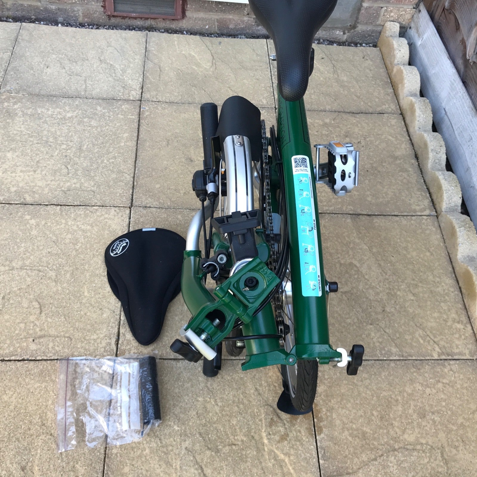 Brompton C Line folding bike 4 speed, dark green, excellent condition