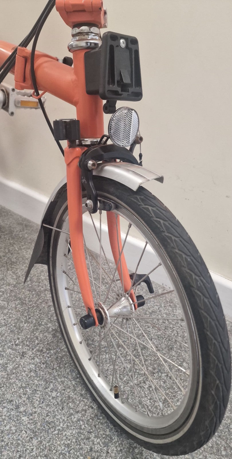 Brompton  C Line 6 Spd FLAME CORAL  Global P&P📦🌎✈️📬