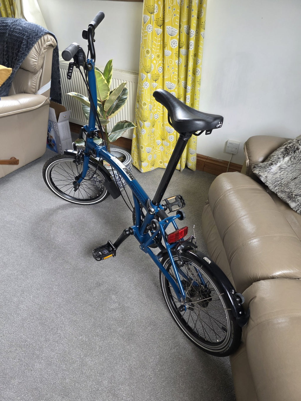 Brompton C Line Explore Mid Handlebar Folding Bike 2 Gear