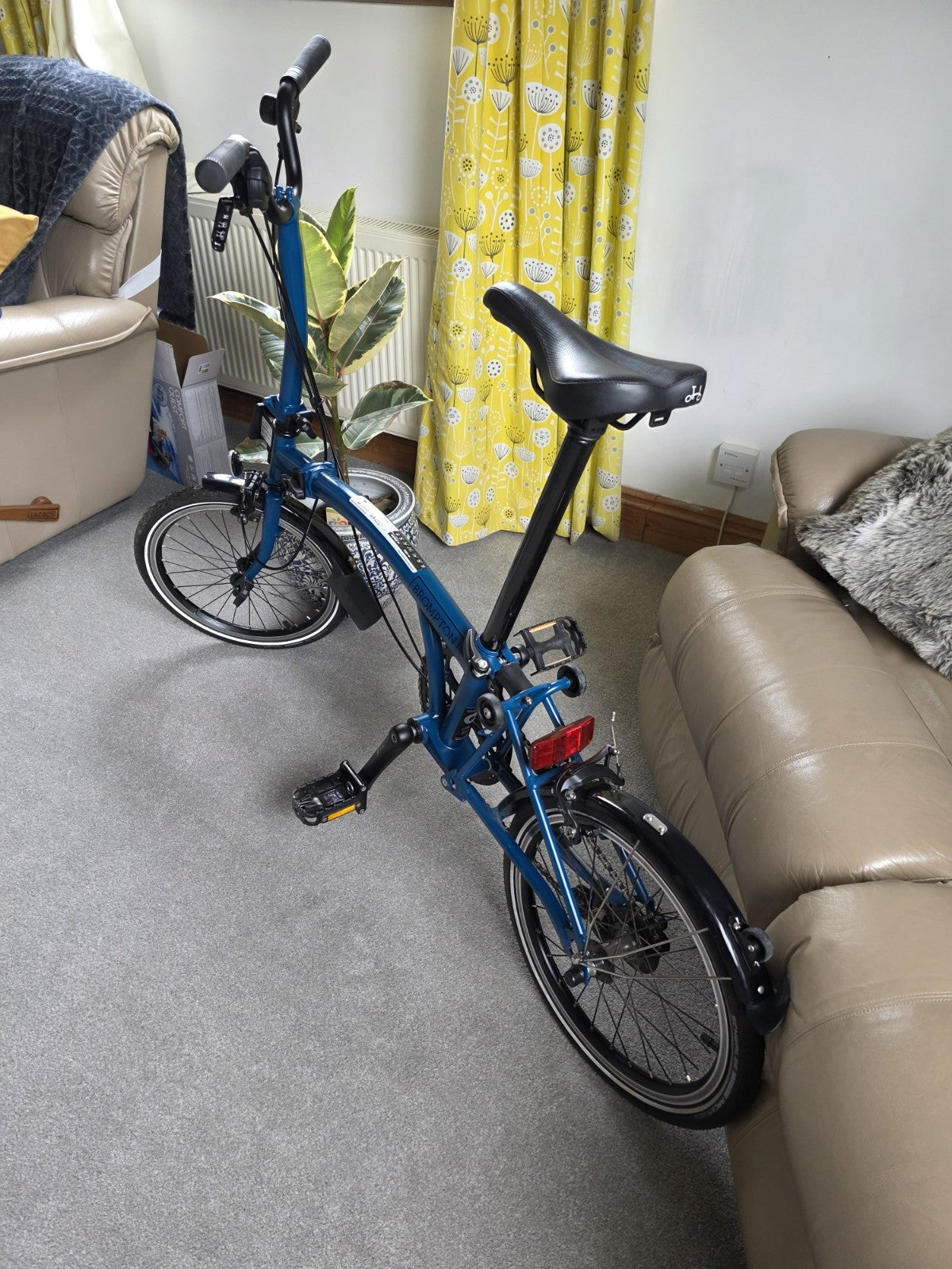 Brompton C Line Explore Mid Handlebar Folding Bike 2 Gear