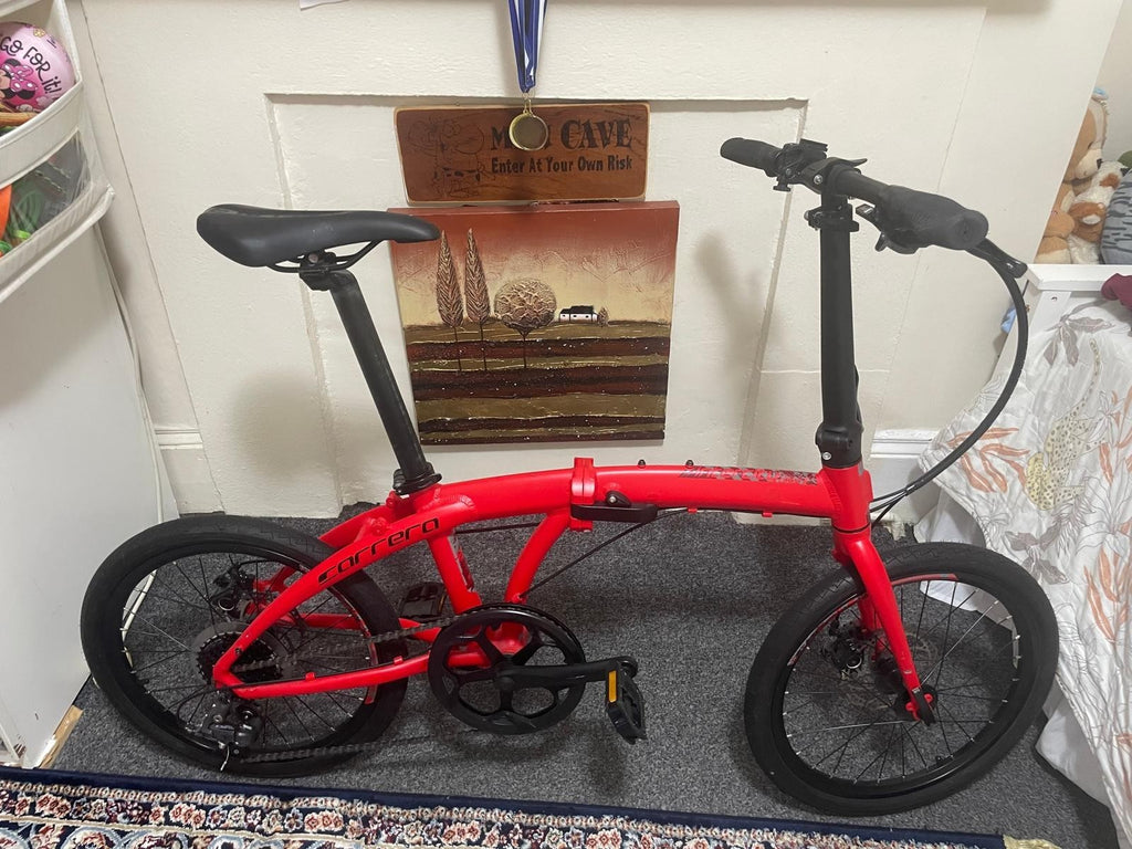 Carrera Intercity Disc 8-Speed Folding Bike