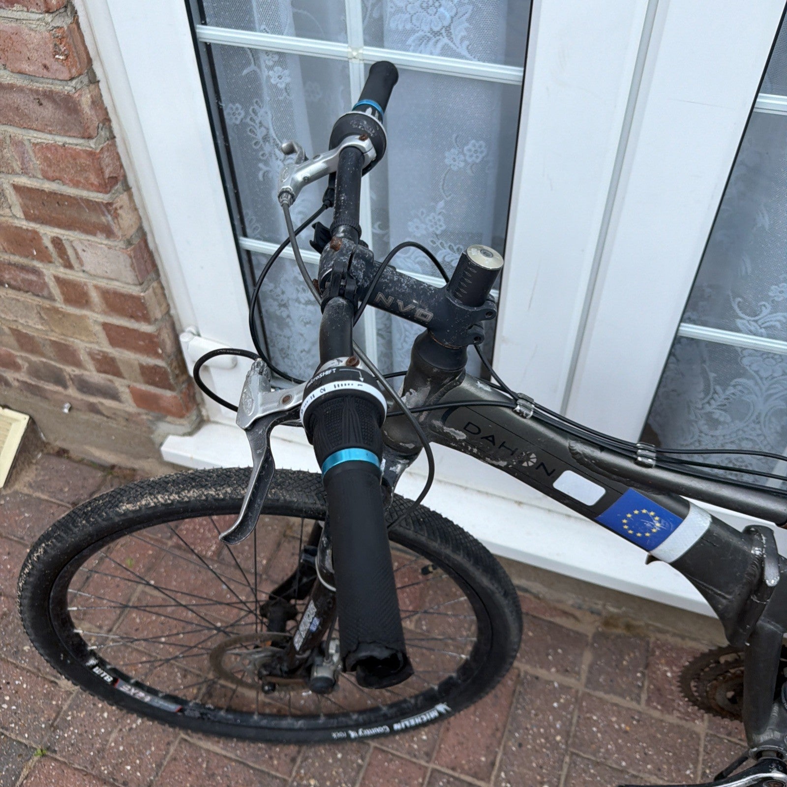 Dahon Matrix Joe Murray Folding bike 26” Wheel 24 spd Rockshox forks . FAULTY