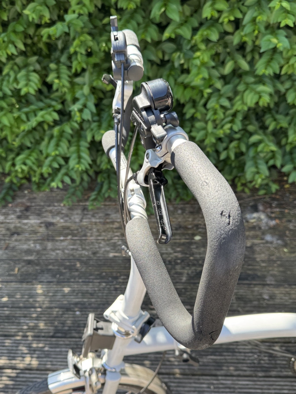 Brompton 2012 P6R folding bicycle 6 Speed, White