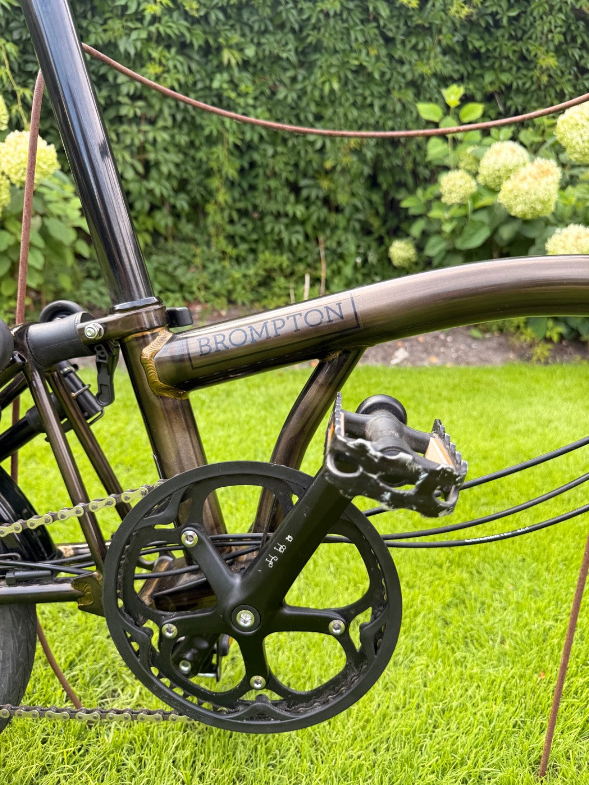 Brompton S6L Black Edition Black Lacquer 6 Speed Brooks B17 + Pump