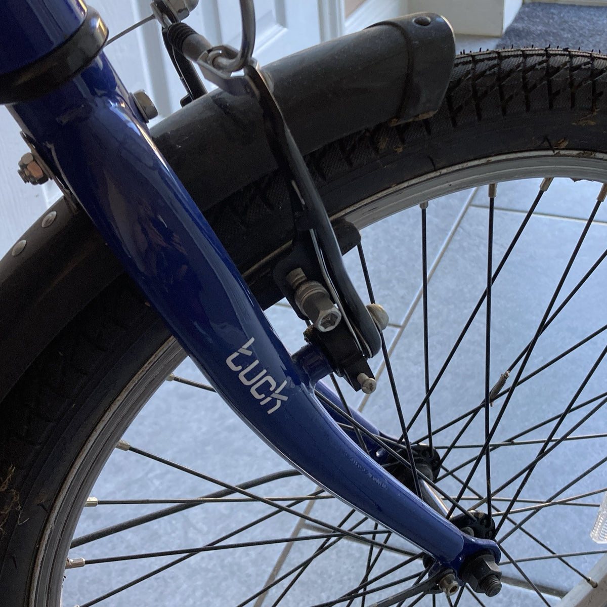 Apollo Tuck 20in Folding Bike Blue/Silver 1 Speed Caliper Brakes Mudguards