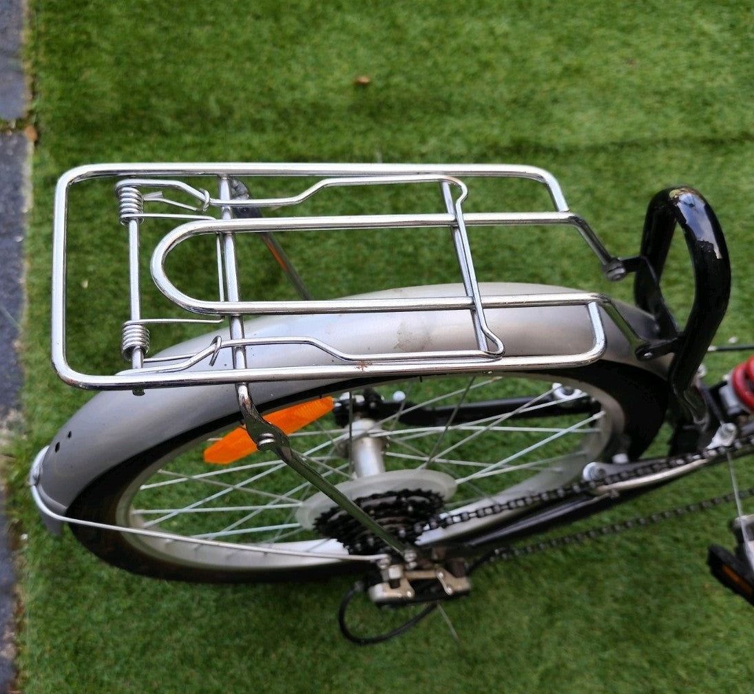 Bicycles4U folding bike .  Shimano 6 gears. See description