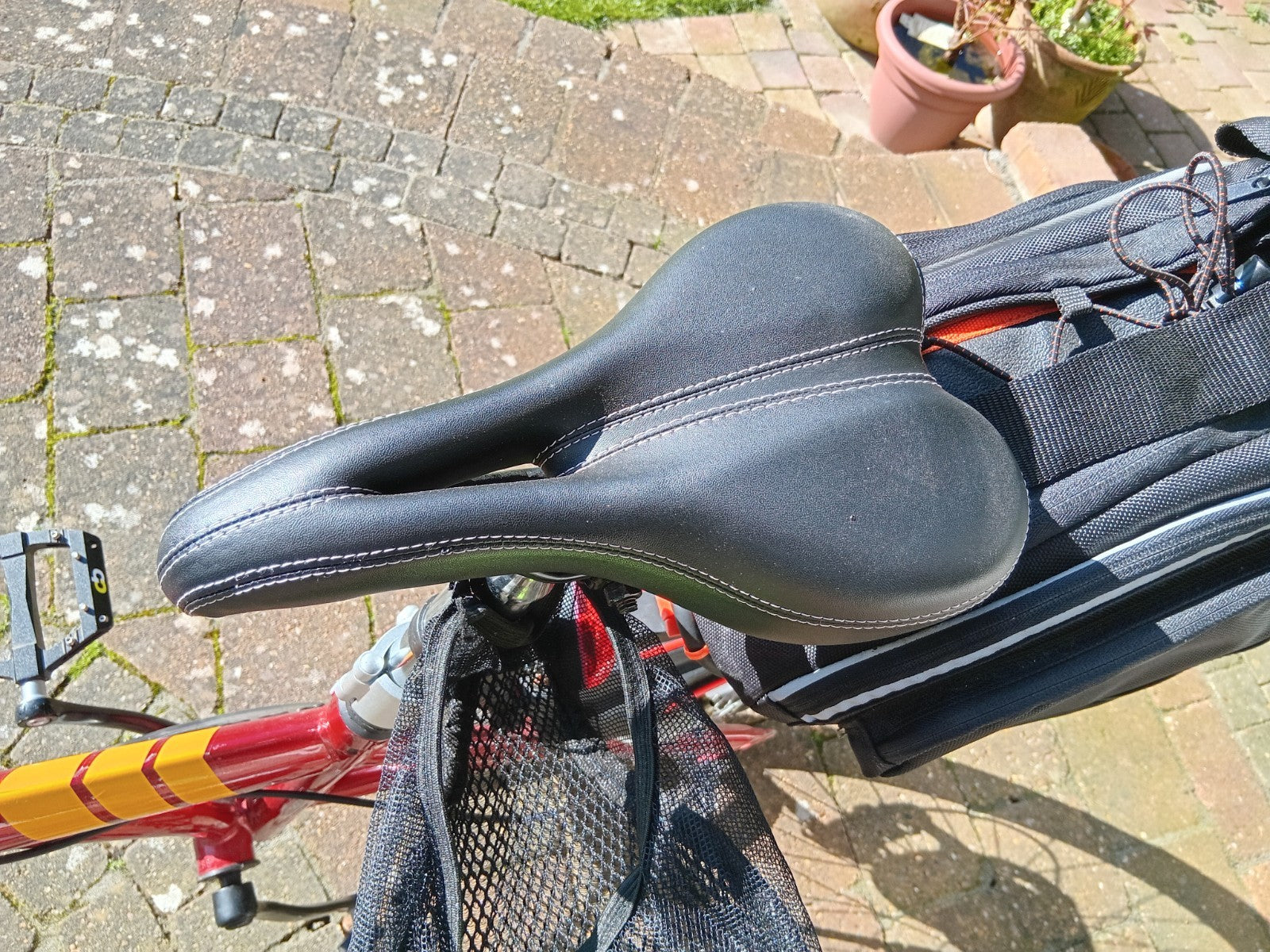 Folding Bike (unisex 20 inch wheels)