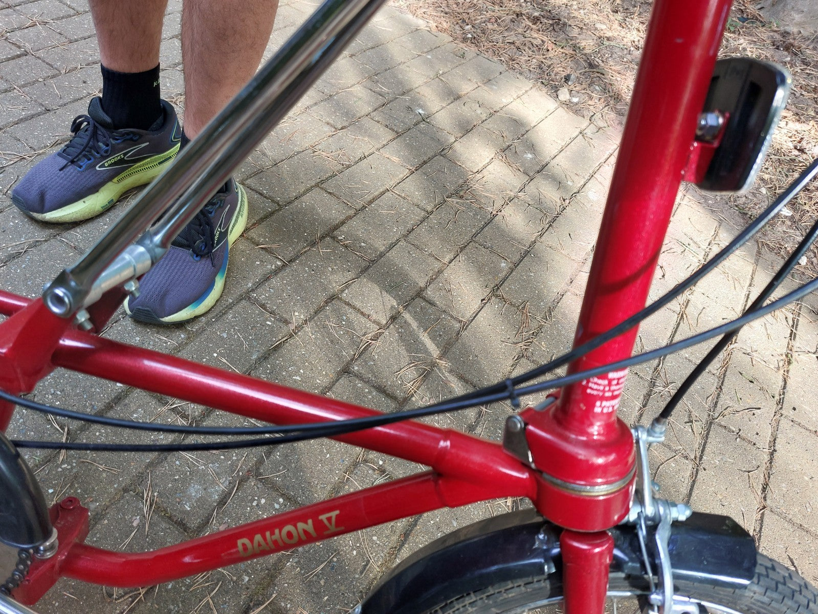Dahon fold up bikes. Paintwork in great condition. One red, one blue