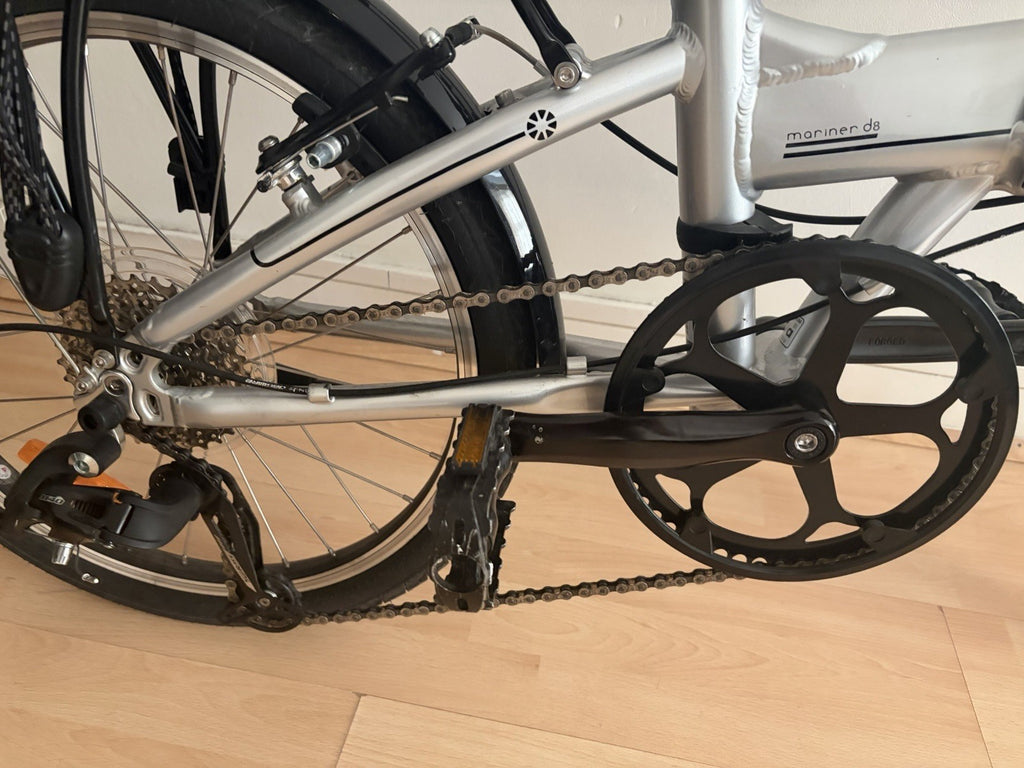 Dahon Mariner D8 20" Silver 8-Speed Folding Bike Lightweight