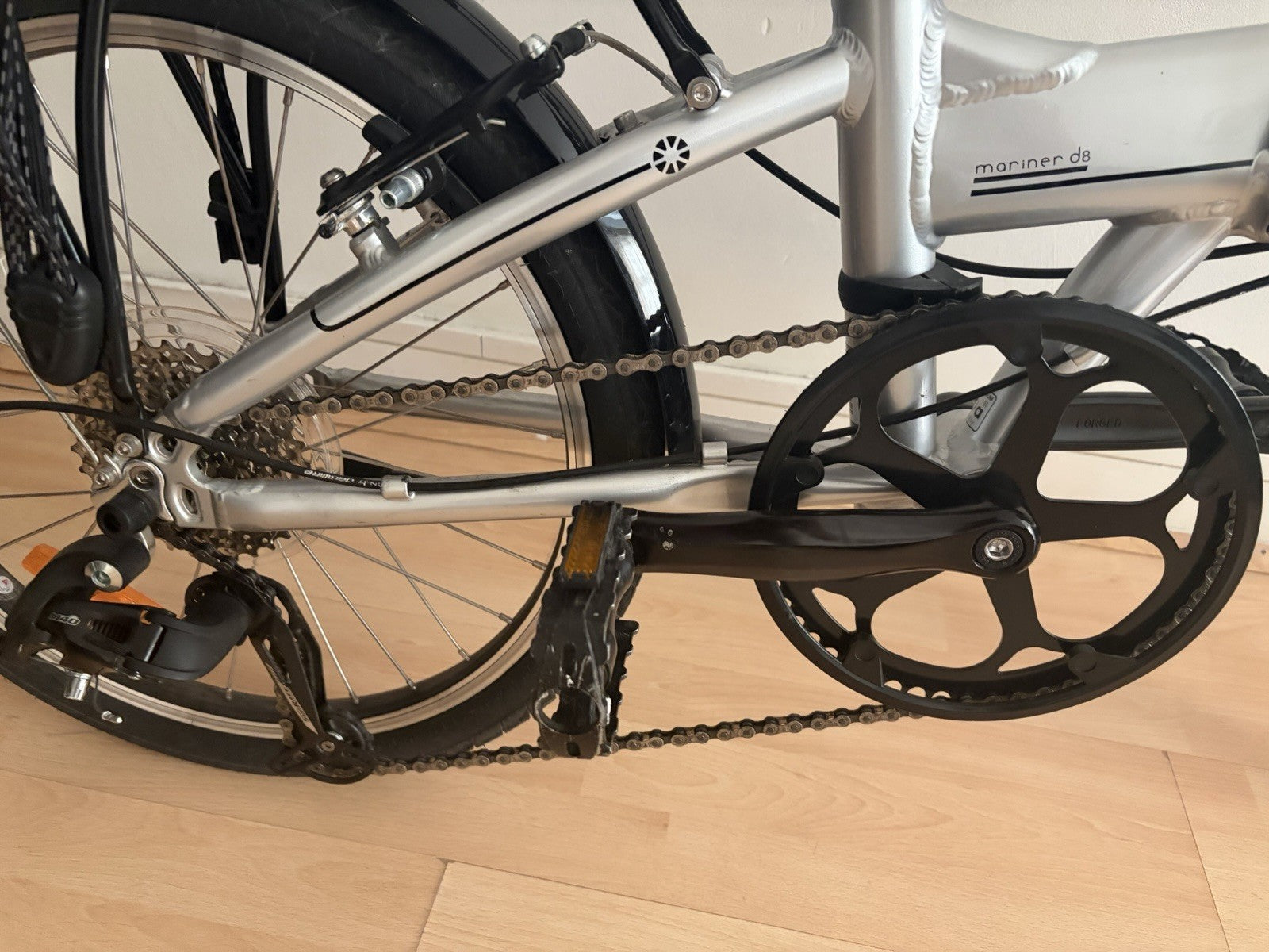 Dahon Mariner D8 20" Silver 8-Speed Folding Bike Lightweight