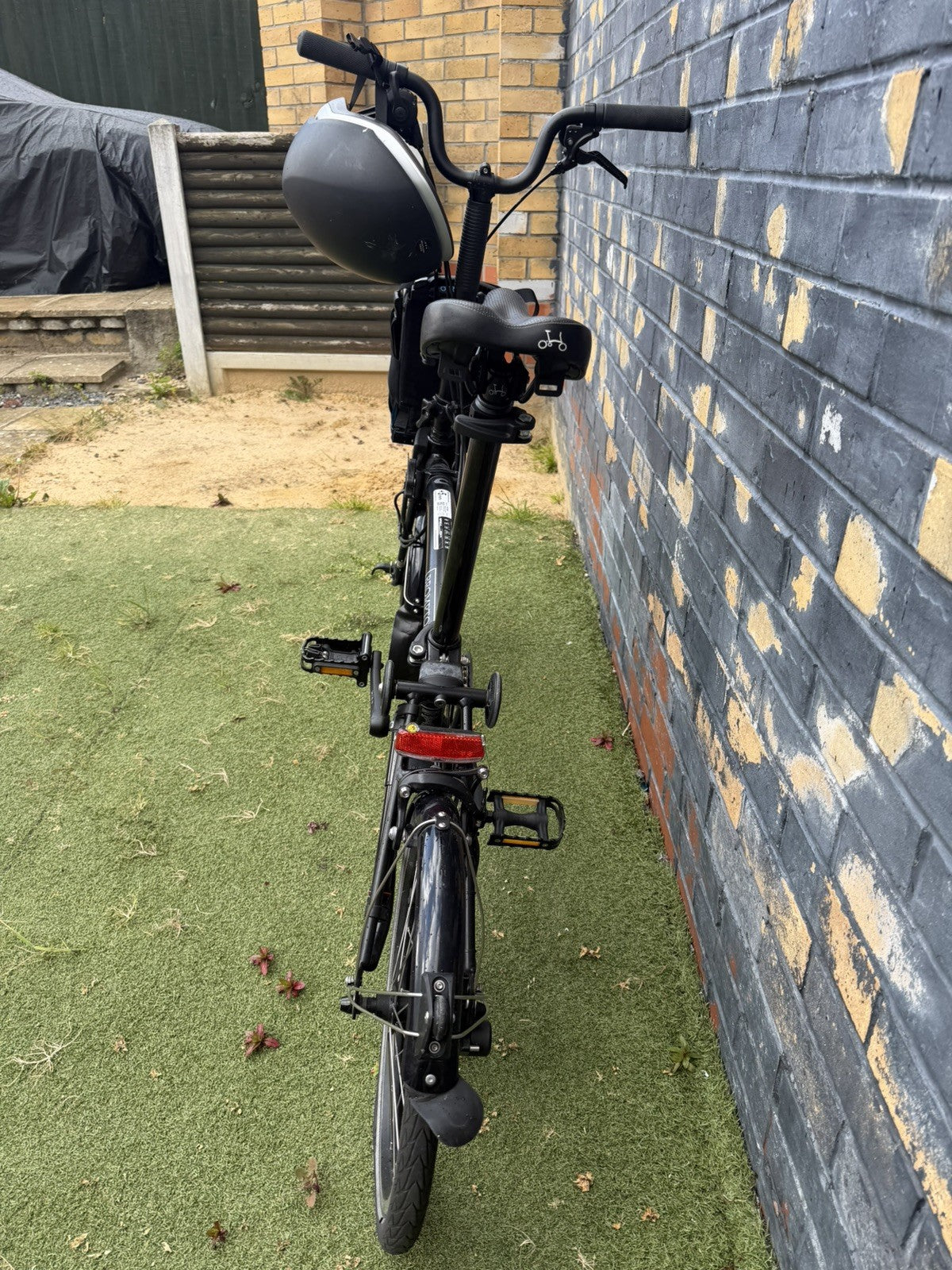 Brompton  P Line Urban Mid Handle Bar Folding Midnight Bike - Black
