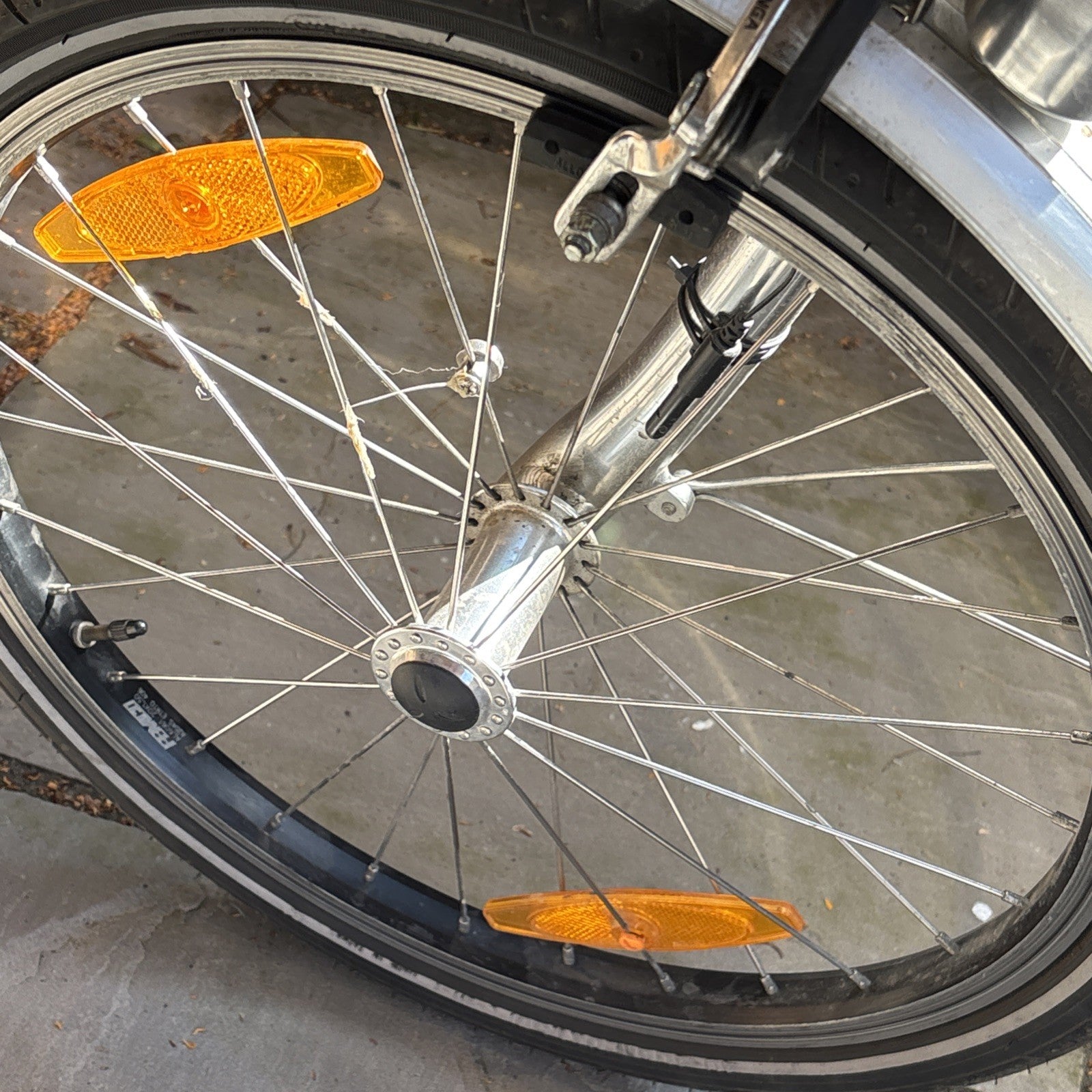 Giant Halfway Folding Bicycle Bike 20” Wheels