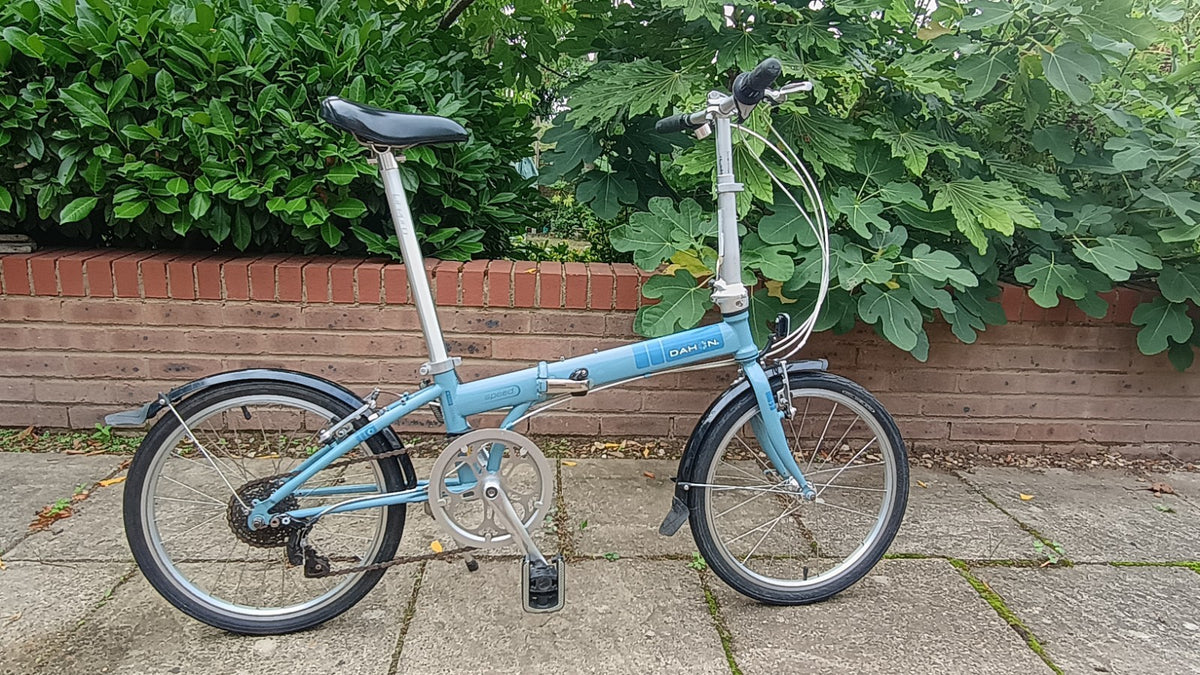 Dahon  Speed 7 Lightweight Ladies Folding Bike 20in, Mudguards, Kickstand