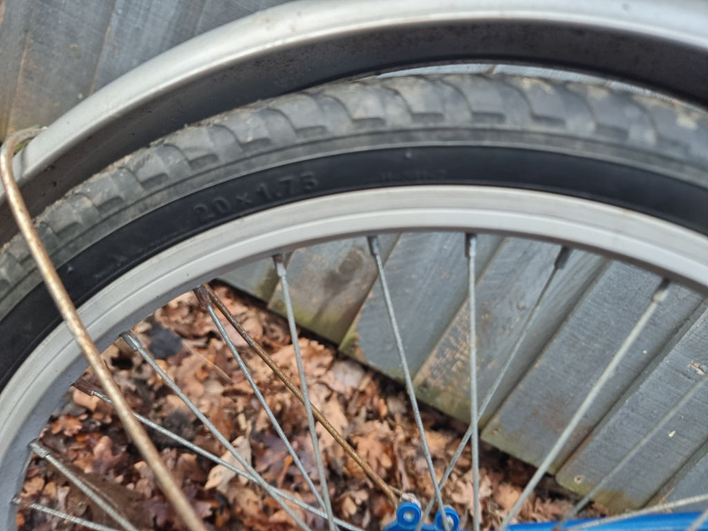 Challenge Gauntlet  Small Folding Bike Ideal Motorhome Camping