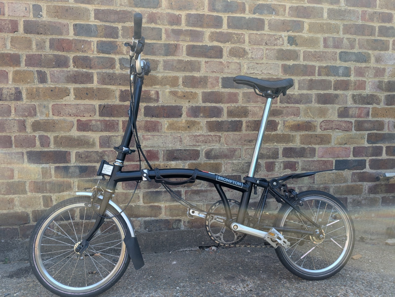 Brompton H6L Folding Bike – 2021 – Black – 6 Speed – Good Condition