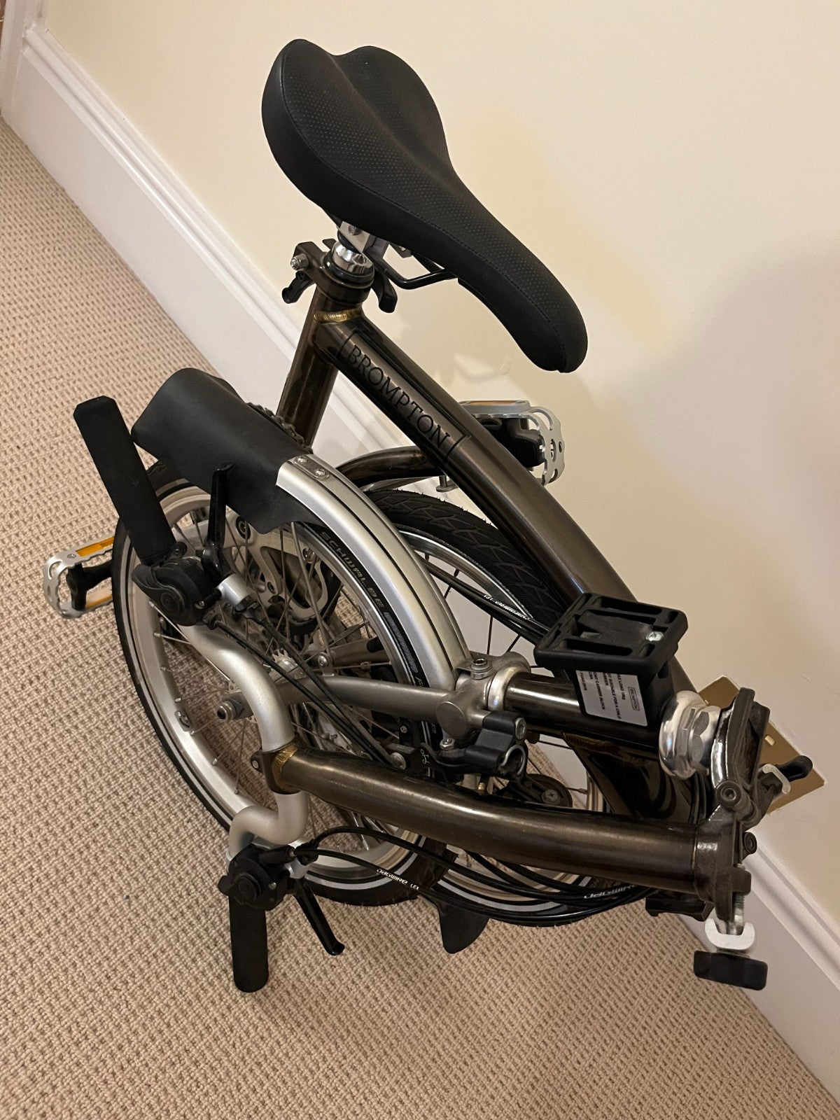 Brompton M6L Superlight Black Lacquer Titanium 2021 – MINT UNUSED – Rare Spec
