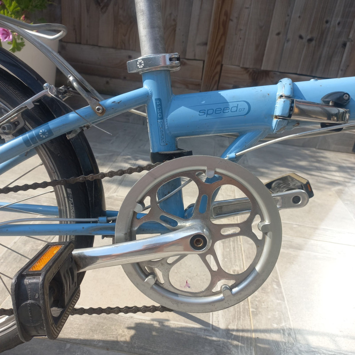 Dahon Speed D7 folding bike