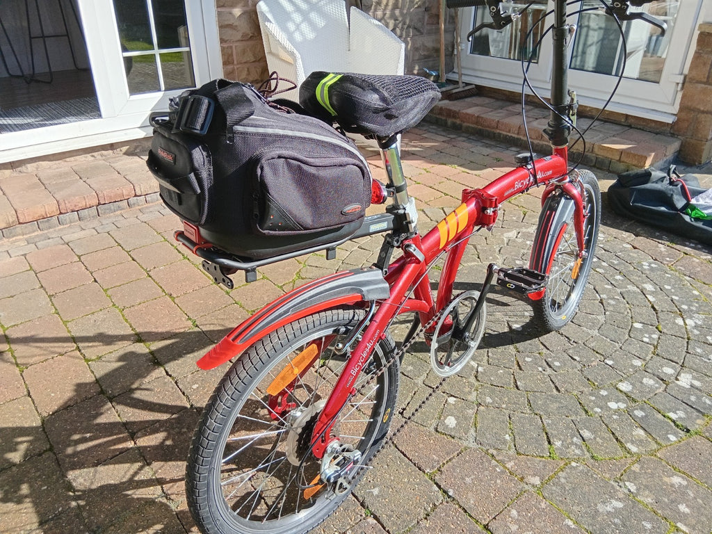 Folding Bike (unisex 20 inch wheels)