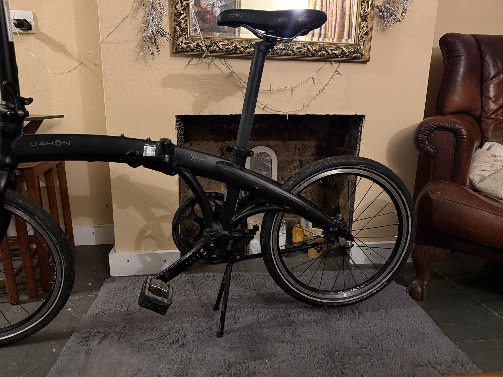 Dahon Mu Uno folding bike - Black, Single Speed - Aluminium