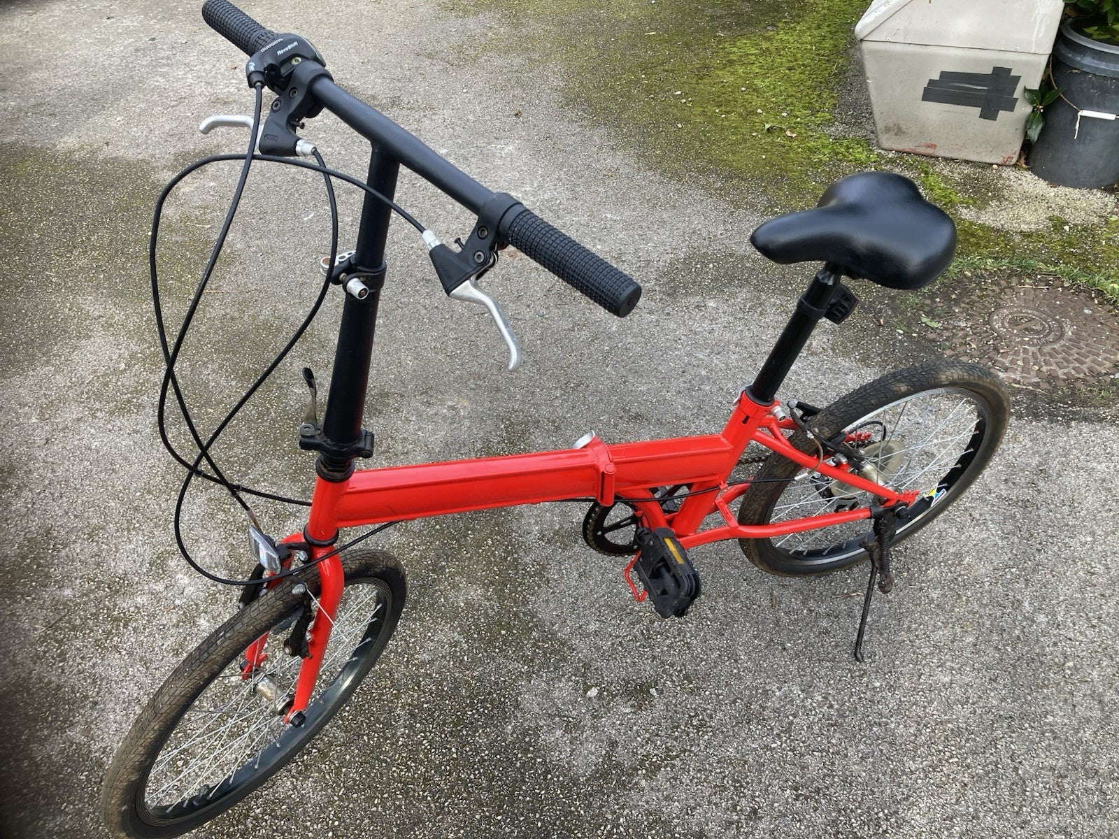 Bright Red Folding Bike with 7 Speed