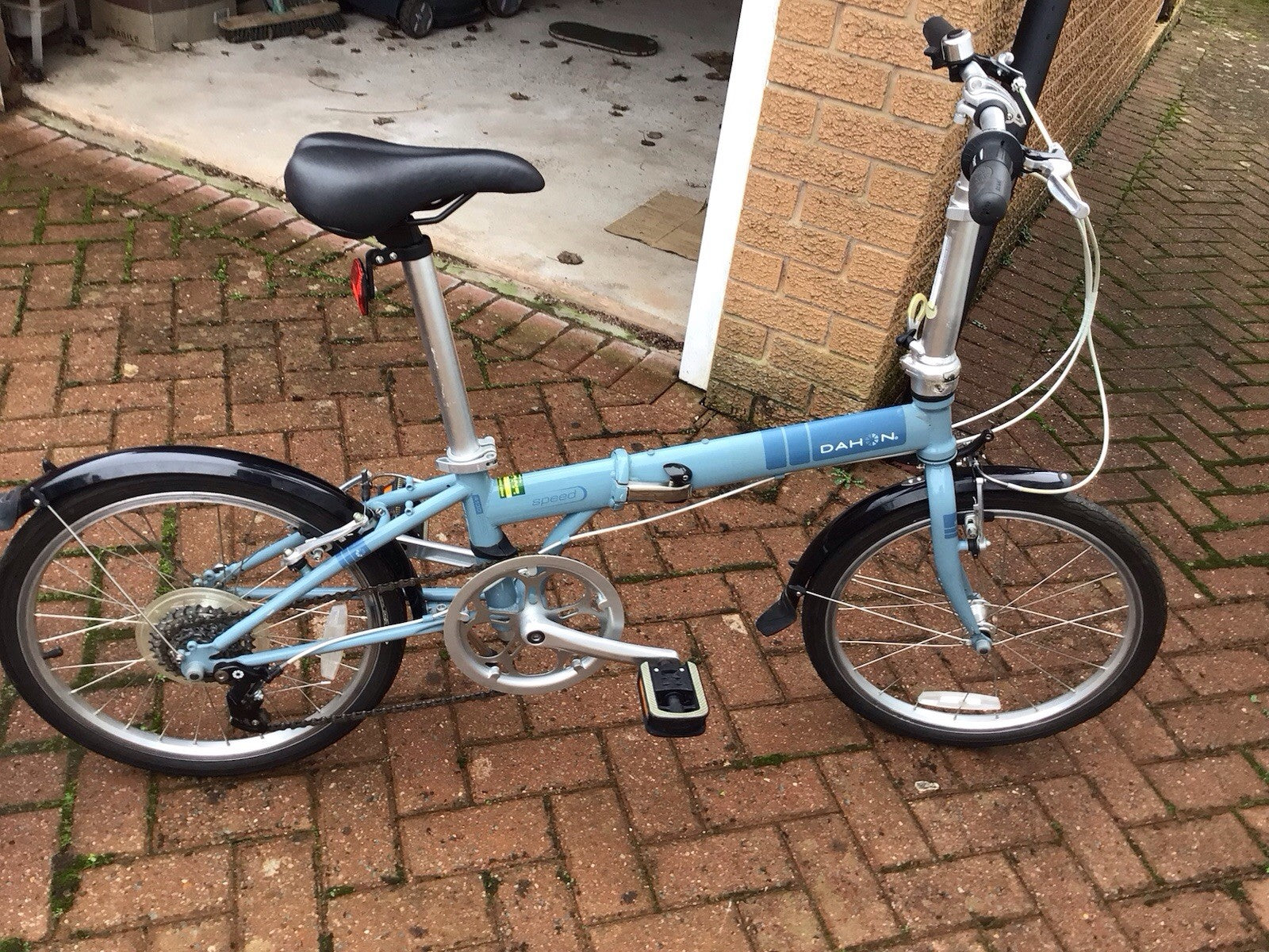 Dahon Speed D7 Folding Bike 7-Speed SRAM Grip Shift,pick Up Only Blackpool