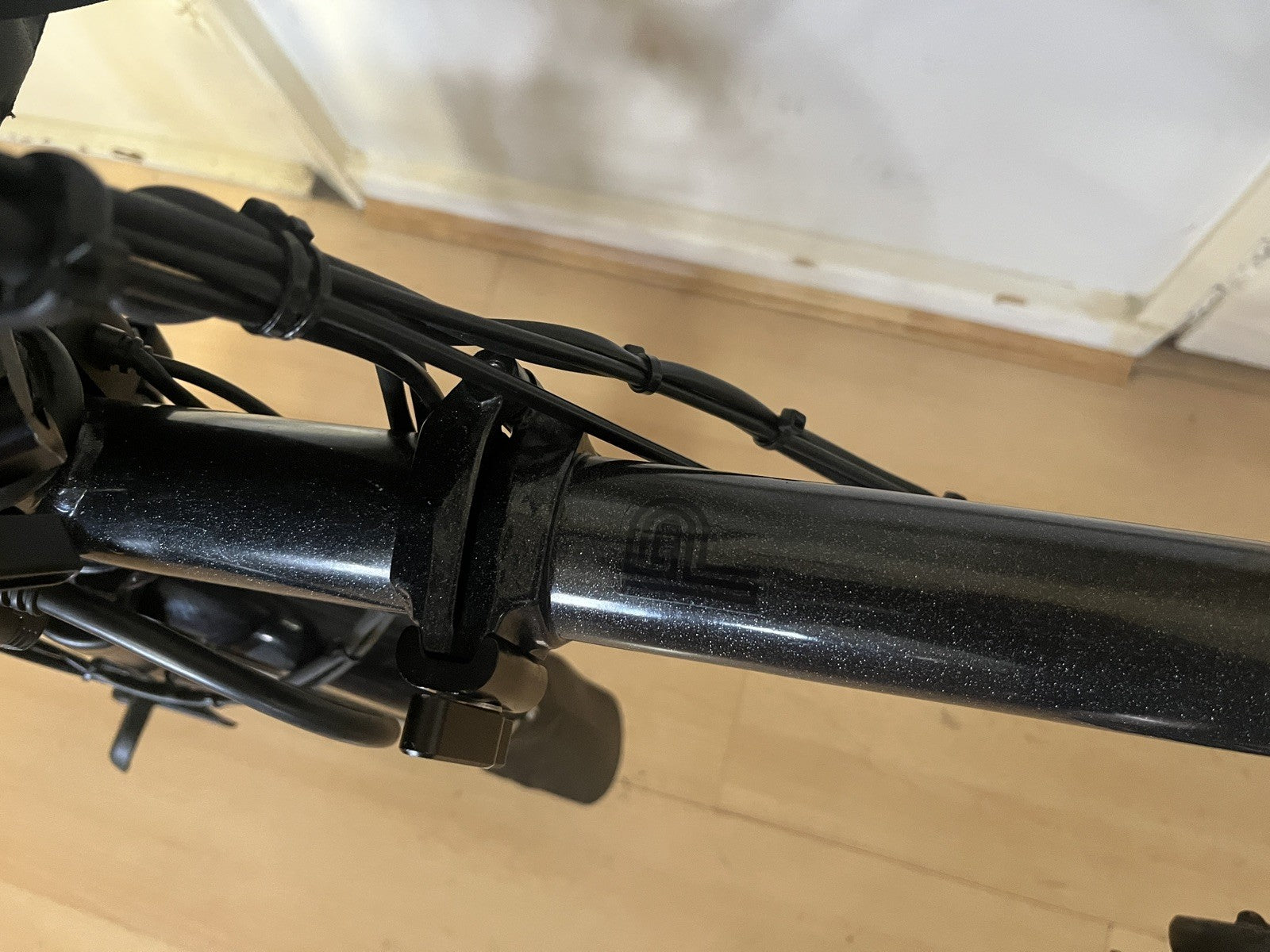 Brompton P Line Electrc Urban 4S, Midnight Black Edition Mid Handlebar RRP £3800