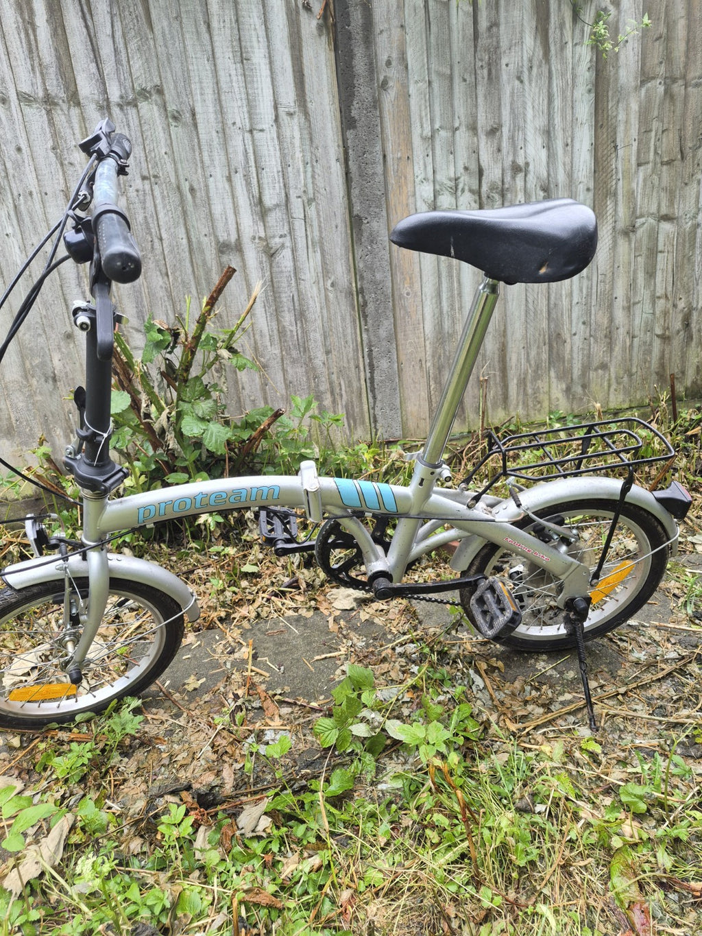 Raleigh Evo 2 Folding Bike 7-Speed Shimano Gears Grey Good Condition, in Exeter