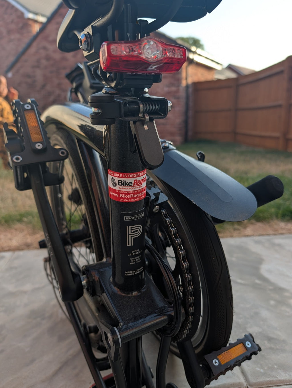 Brompton P-Line 4-Speed - Midnight Black Metallic (Rare Colour) - Late 2022