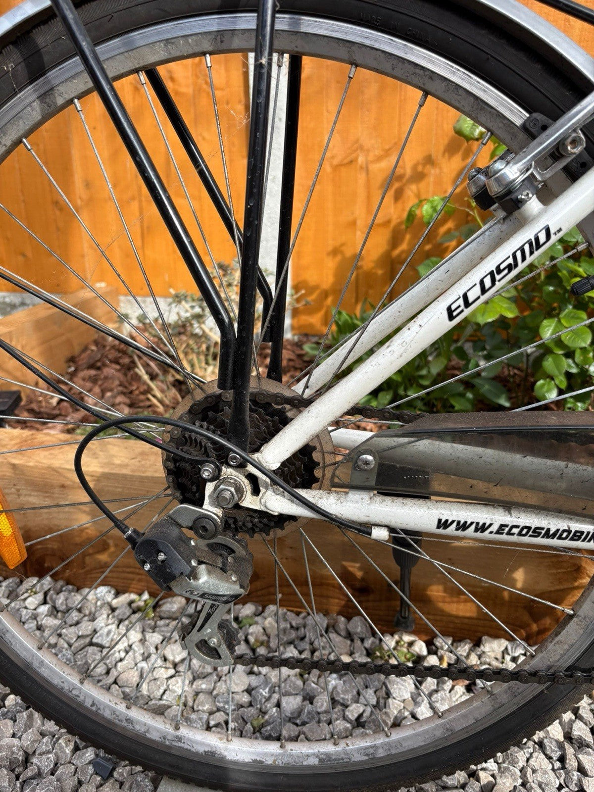 Ecosmo Ladies Folding Bike - Working Order But Would Benefit From A Service