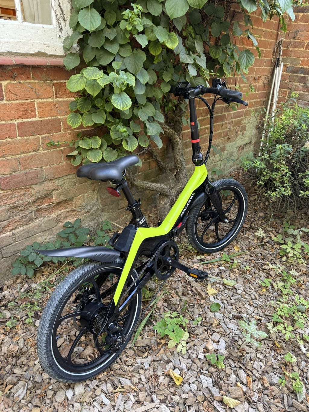 Falcon Flo Folding Bike In Green and Black Barely Used