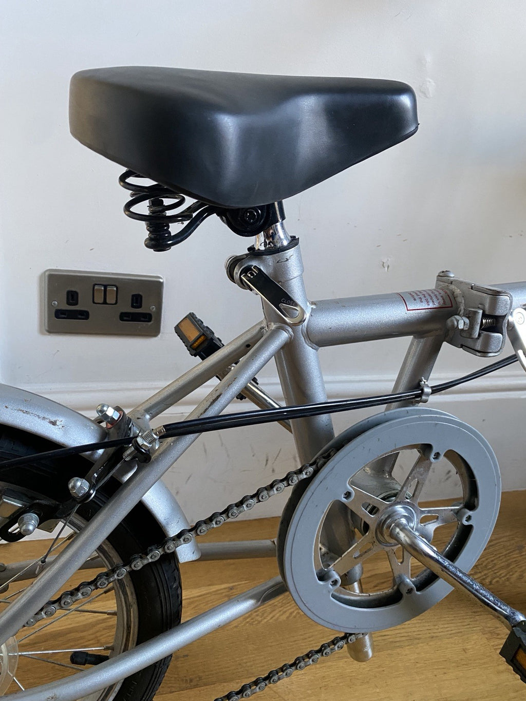 Sea Sure Folding Bike Excellent Condition 6 Speed With Carry Bag