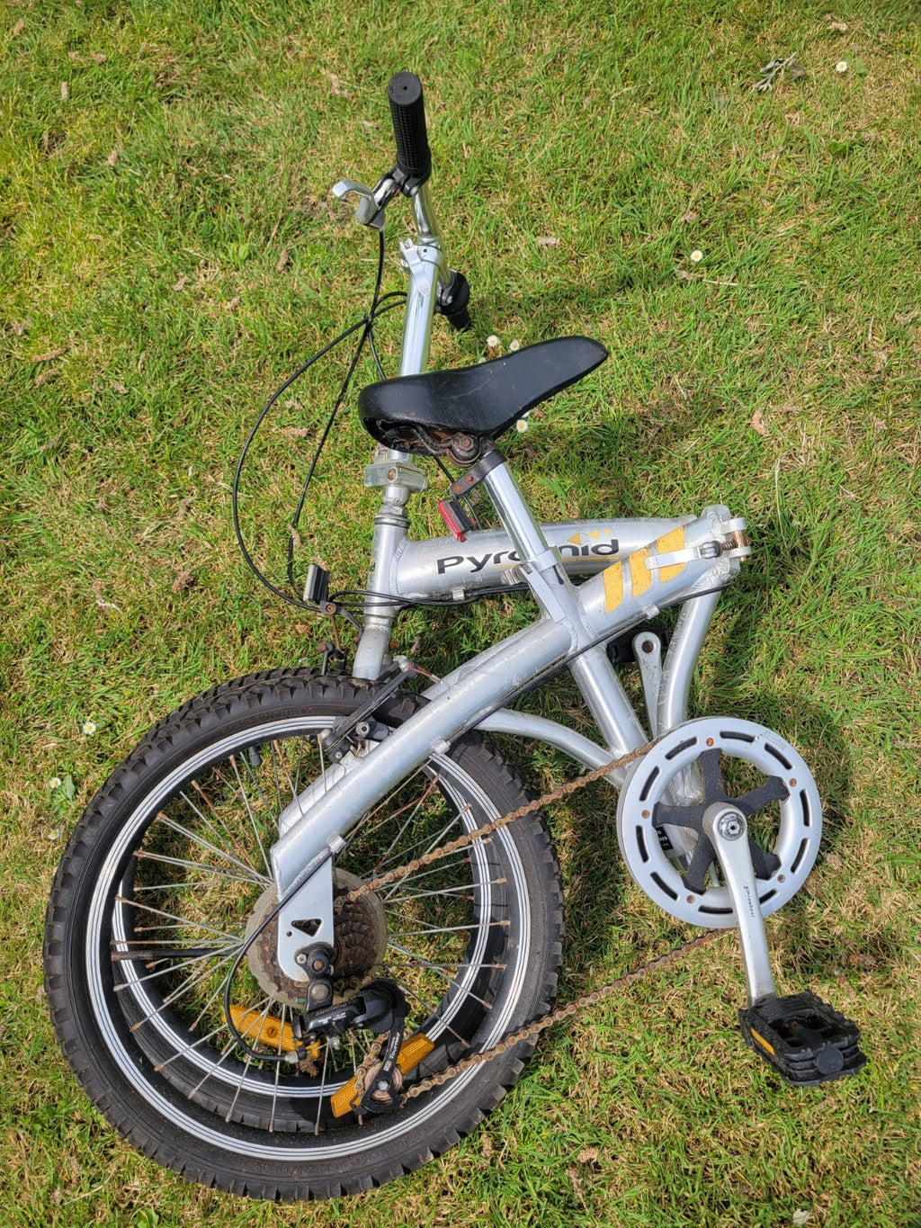 Pyramid Folding Bike Shimano SIS Gears Camping Caravan Shimano Bicycle