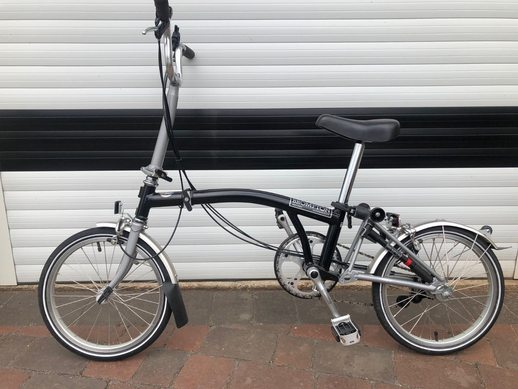 BROMPTON M6L  - BLACK/SILVER VERY GOOD CONDITION