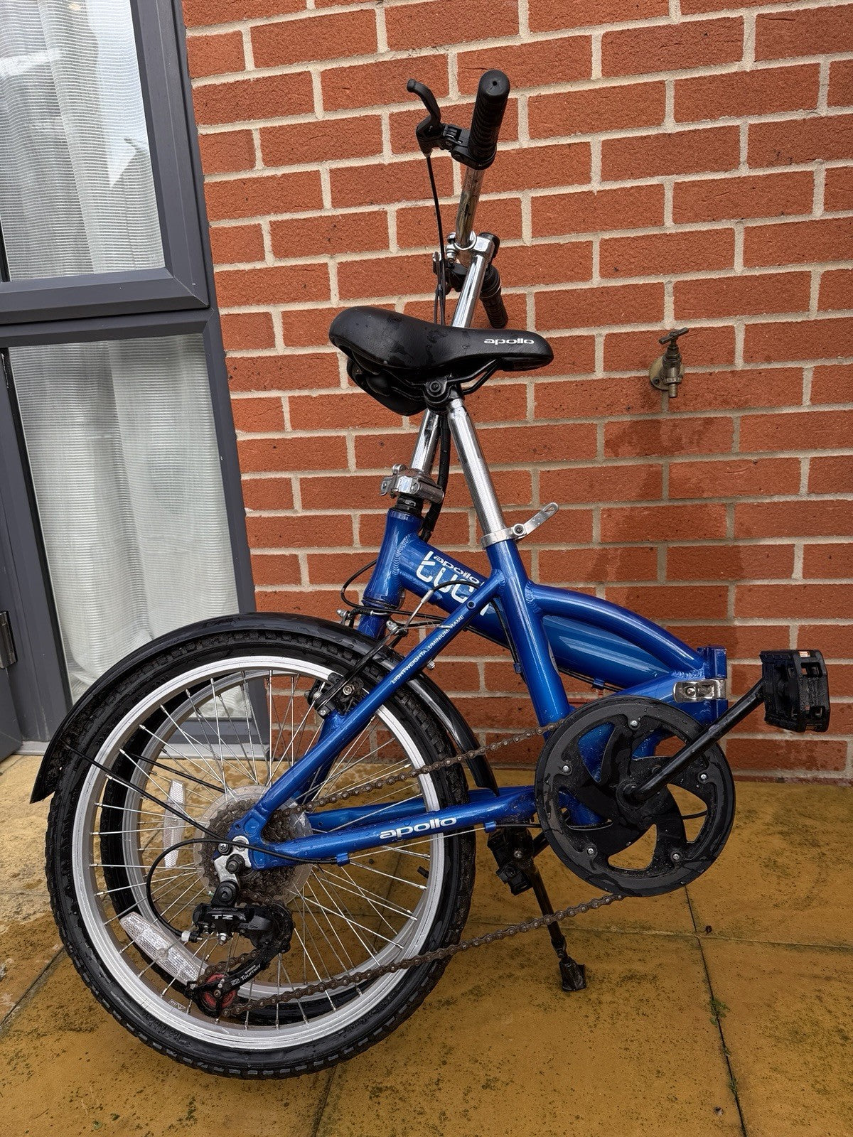 Apollo Luck Blue Folding Bike 20in Mudguards Kickstand Derailleur BMX Bar