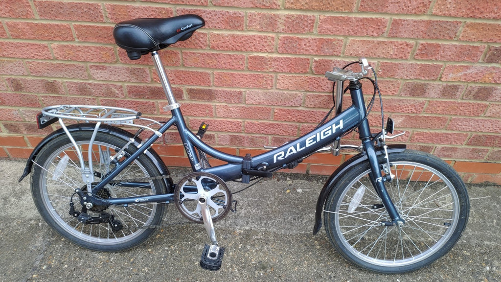Raleigh EVO 7 SP AirLite Folding Bike Grey / Navy Bicycle 20" Wheels