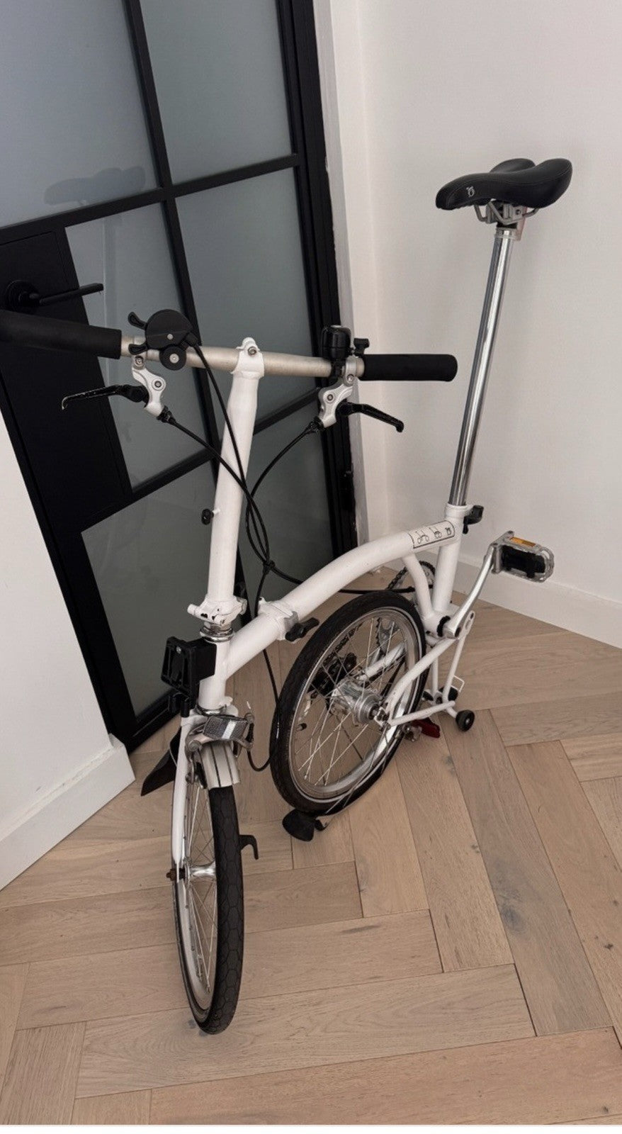 Brompton S3L Folding Bike 3-Speed - WHITE, Camden