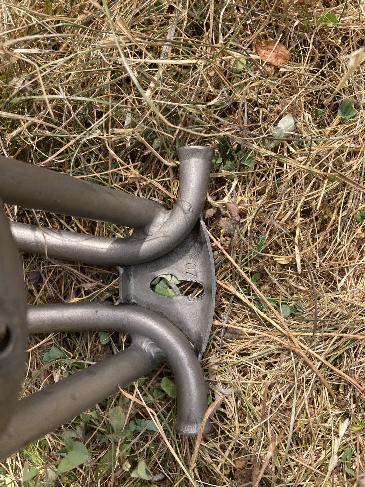 Genuine Brompton titanium rear triangle damaged