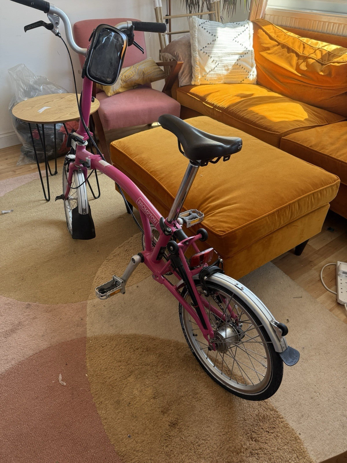 Brompton M3L Folding Bike Hot Pink – Barely Used +Pannier Carrier Block + Extras