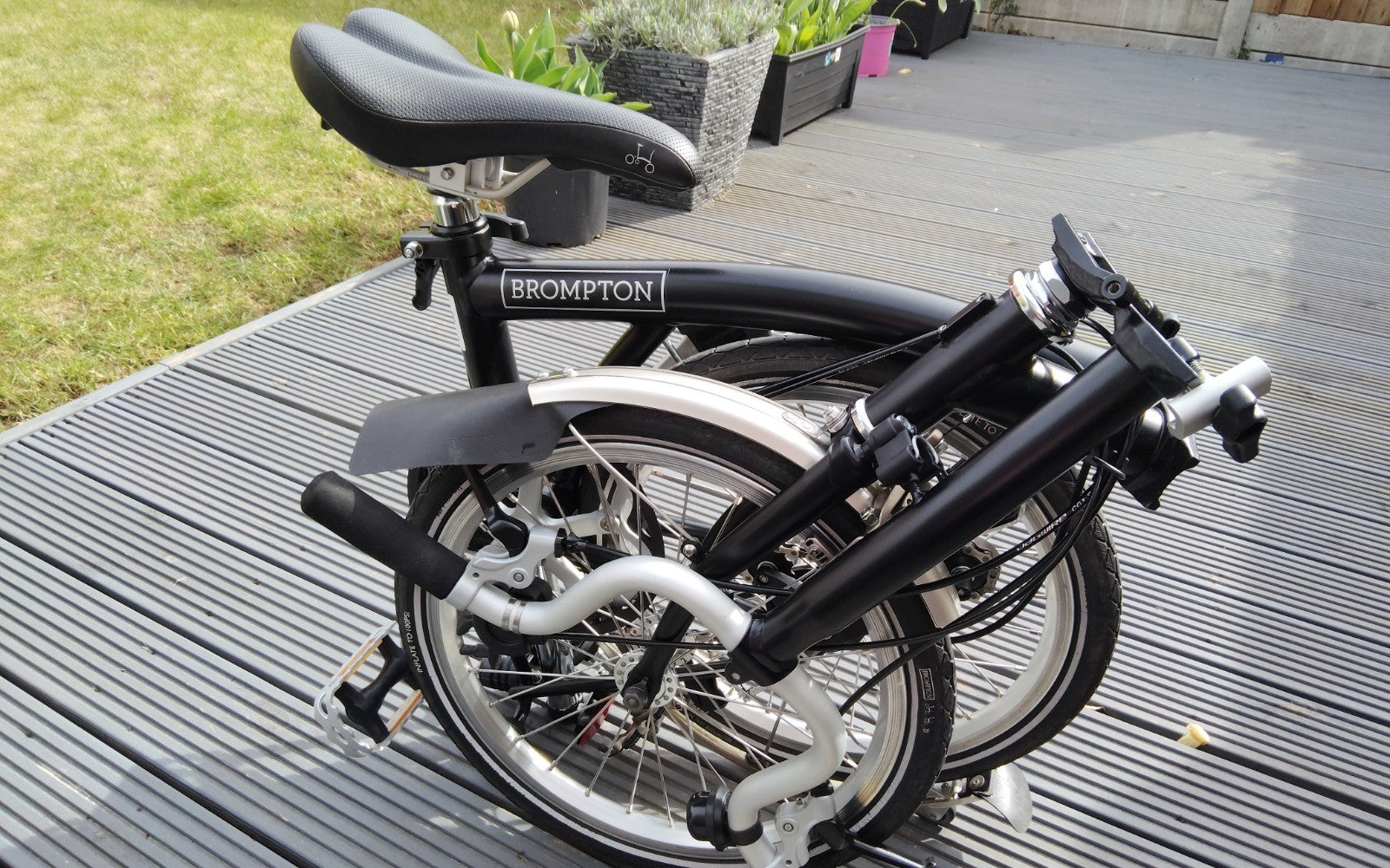 Brompton M3L Folding Bicycle with Reinforced Carry Bag