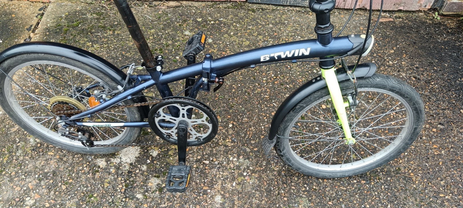 Btwin Hoptown 320 Folding Bike Good Condition