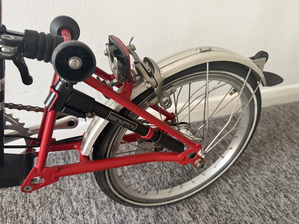 Brompton M3L (3 Speed) folding bicycle - Black/Red  (EXCELLENT CONDITION!)