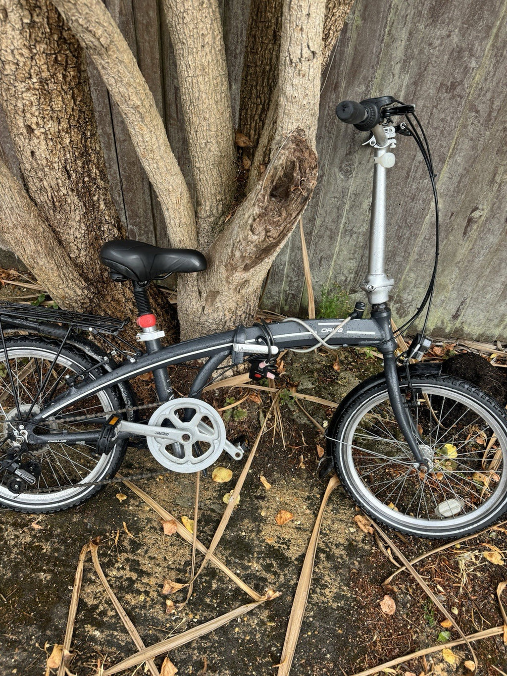 Orus folding bike used with extras pic up only very good condition, ready to use