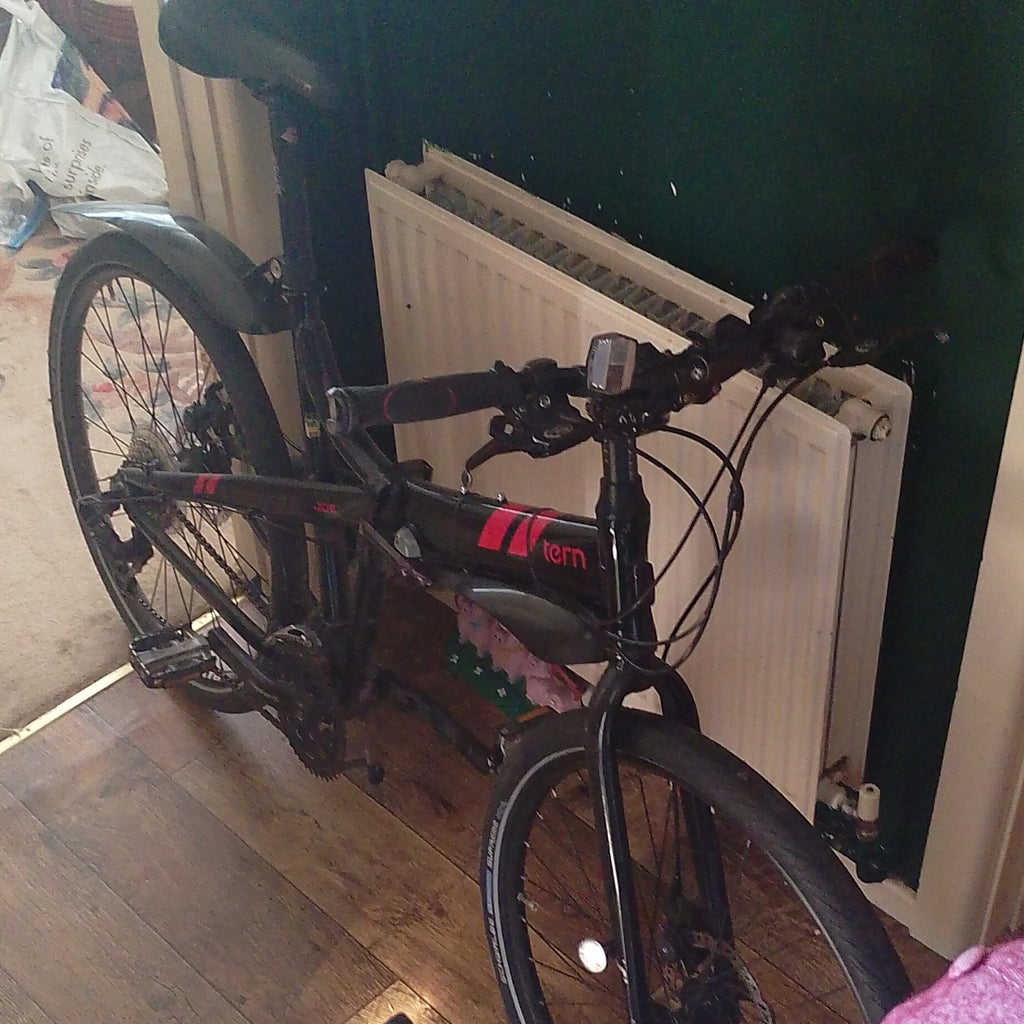 Tern Black and Red Folding Bicycle Bike 26 Inch Wheels Unisex Adult Bike Used