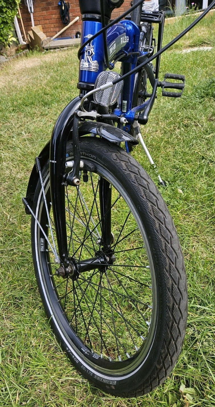 Raleigh Stowaway Folding Bike