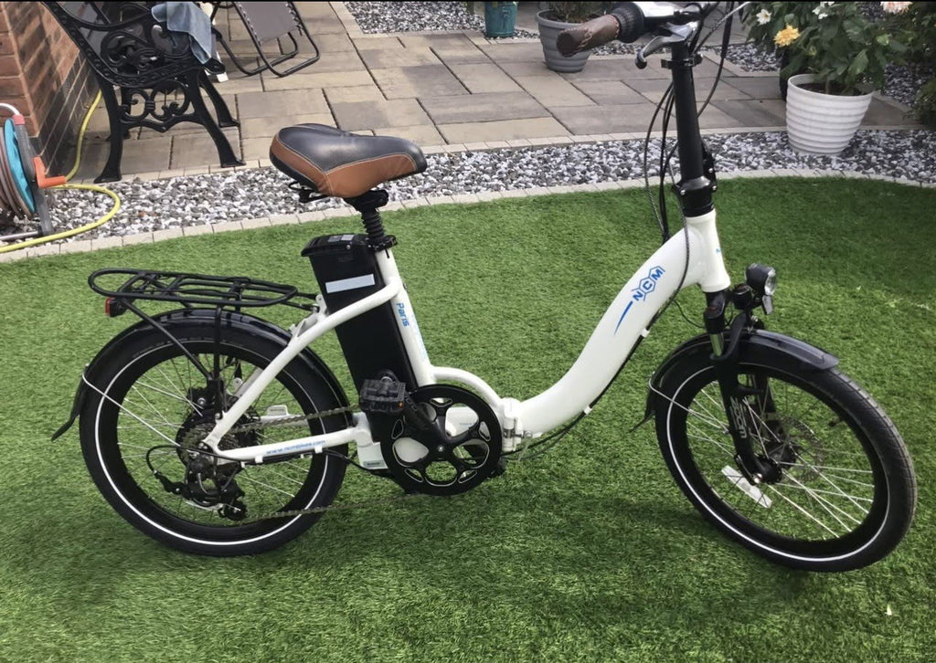 NCM Paris unisex 20” elec folding bike white