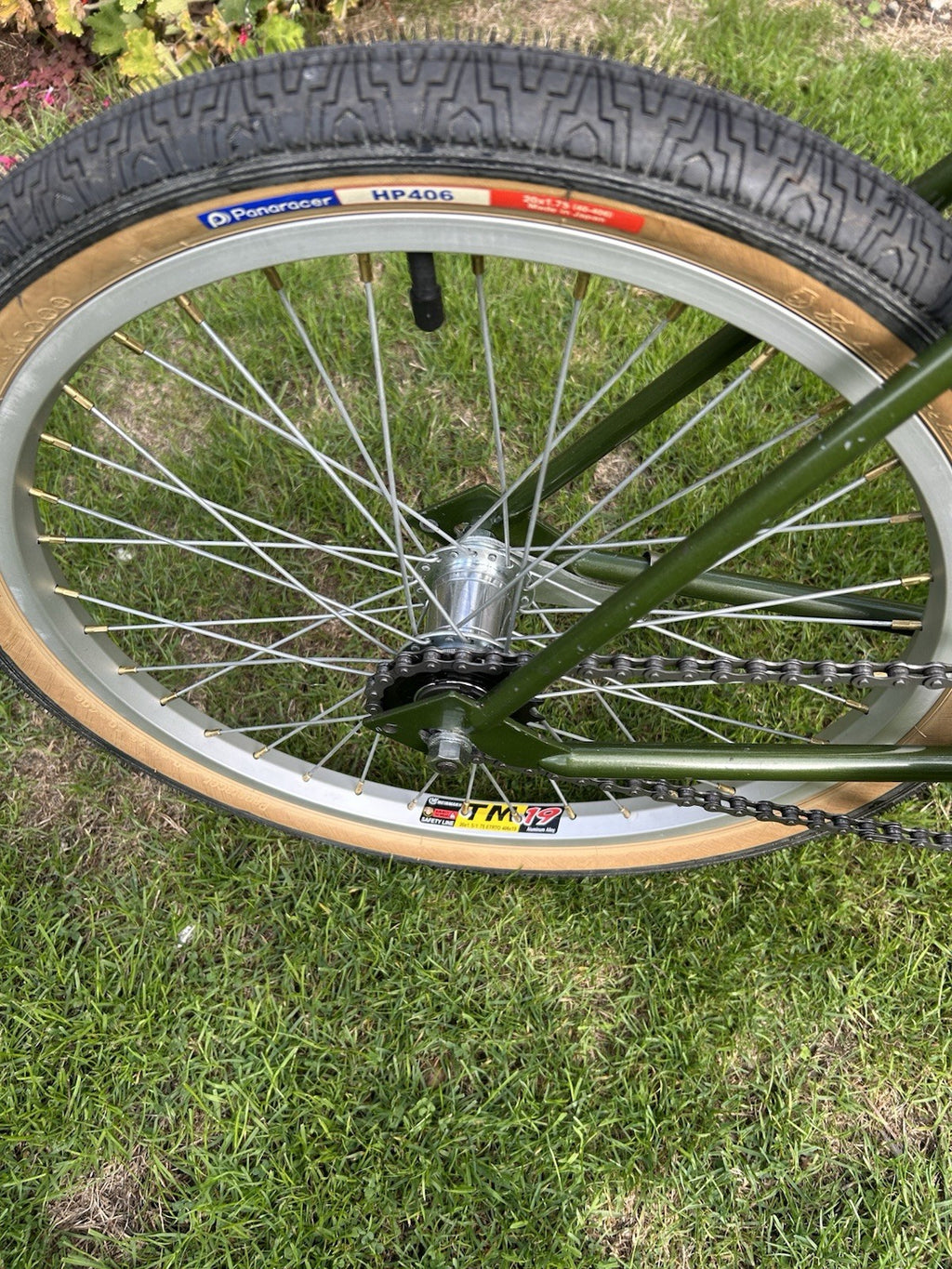 Vintage 1974 Raleigh Stowaway Folding Bike - Café Cruiser Retromod