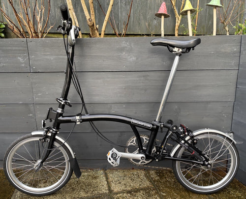 2022 Brompton C Line 6 Speed H6L Folding bicycle in Black - Leisure Used