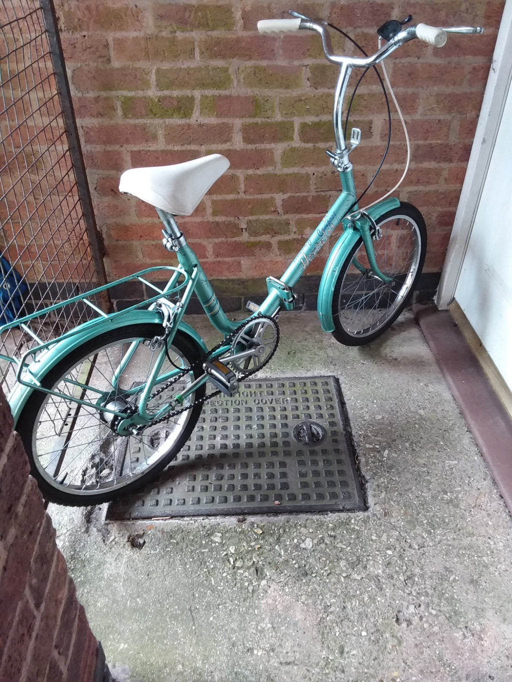 Hercules Compact Folding Bike Vintage 1970s 20" Wheel